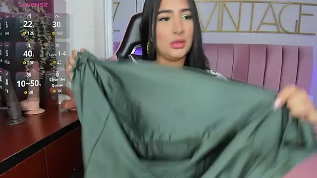 Snapshot of amy-thomson1 chatting on September 11, 2025, 12:05 pm amy-thomson1 online show from September 11, 2025, 12:05 pm