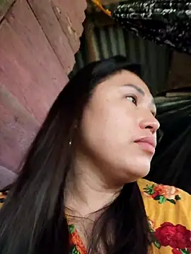 Snapshot of M_e_c_e_l chatting on September 19, 2025, 8:27 am M e c e l online show from September 19, 2025, 8:27 am