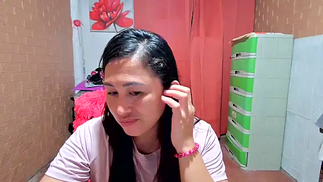 Snapshot of M_e_c_e_l chatting on October 19, 2025, 10:38 am M e c e l online show from October 19, 2025, 10:38 am