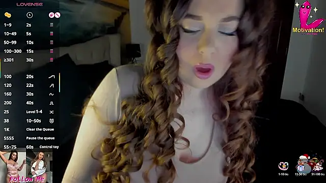 Snapshot of PixieLand chatting on January 12, 2026, 7:41 pm PixieLand online show from January 12, 2026, 7:41 pm