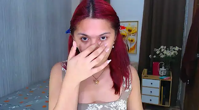 Snapshot of xXCathyJennerXx chatting on December 7, 2024, 10:45 am xXCathyJennerXx online show from December 7, 2024, 10:45 am