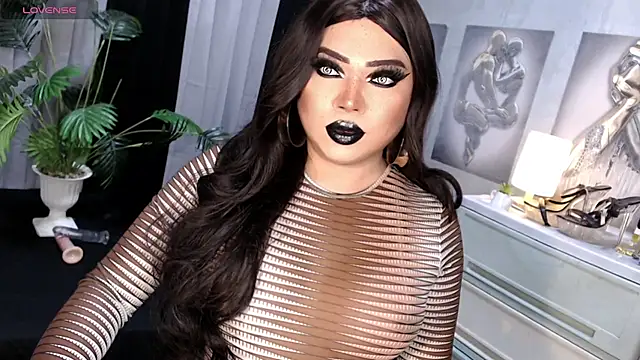 Snapshot of vanaXtreme chatting on March 11, 2026, 4:35 pm vanaXtreme online show from March 11, 2026, 4:35 pm