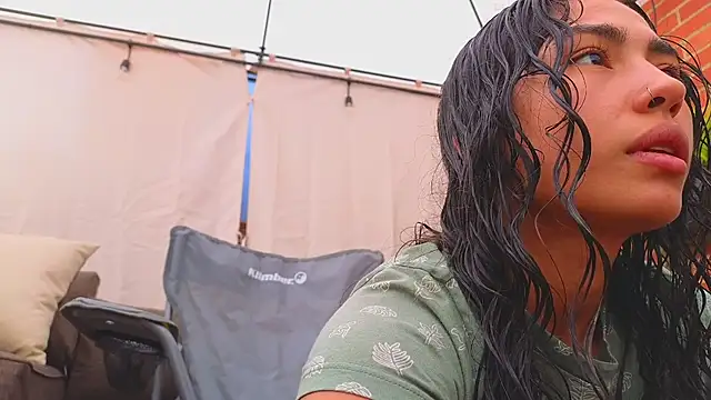 Snapshot of samantha_bss chatting on December 19, 2025, 2:46 pm samantha bss online show from December 19, 2025, 2:46 pm