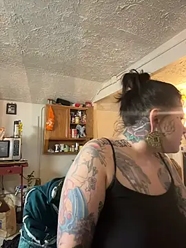 evacheers online show from February 9, 2026, 8:40 am