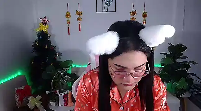 Snapshot of plysaithailand chatting on January 15, 2025, 12:51 am plysaithailand online show from January 15, 2025, 12:51 am