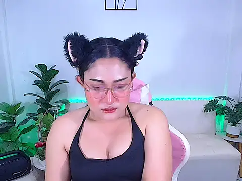 plysaithailand online show from October 15, 2025, 1:55 pm