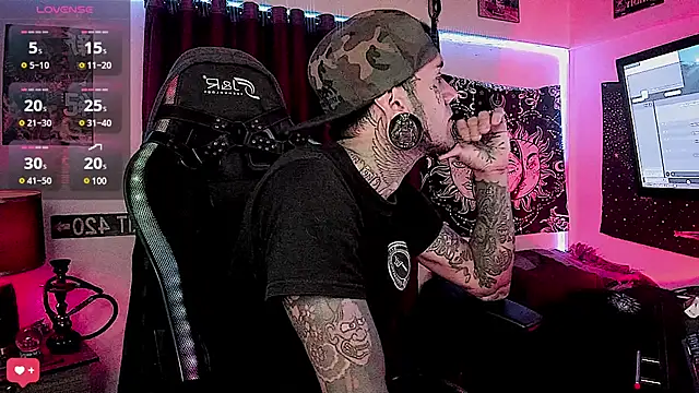 Snapshot of josh__ackerman chatting on January 3, 2025, 12:41 pm josh ackerman online show from January 3, 2025, 12:41 pm