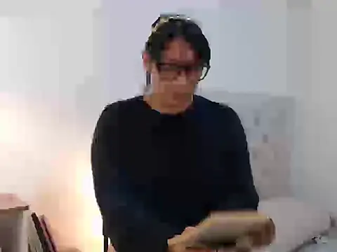 Snapshot of camii_7 chatting on October 7, 2025, 12:19 am camii 7 online show from October 7, 2025, 12:19 am