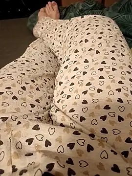 Snapshot of elisamoielisa chatting on November 16, 2025, 8:03 pm elisamoielisa online show from November 16, 2025, 8:03 pm