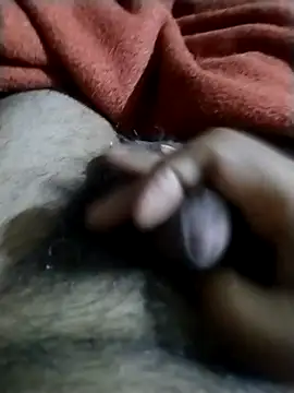 Snapshot of Rajxxxdx4u chatting on January 15, 2026, 4:44 pm Rajxxxdx4u online show from January 15, 2026, 4:44 pm