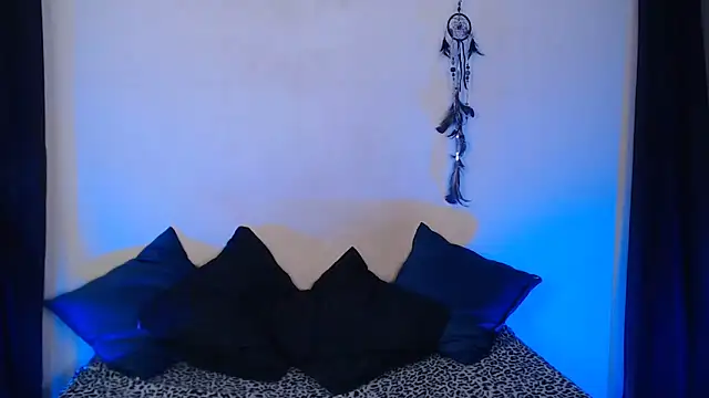 Snapshot of Agatha_Tenebris chatting on November 13, 2025, 7:24 pm Agatha Tenebris online show from November 13, 2025, 7:24 pm