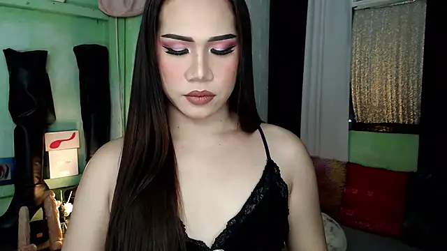 Snapshot of elise_bloom69 chatting on September 14, 2025, 5:45 pm elise bloom69 online show from September 14, 2025, 5:45 pm