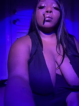 Snapshot of NikkiNoelanii chatting on February 6, 2026, 6:07 am NikkiNoelanii online show from February 6, 2026, 6:07 am