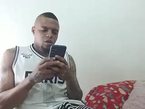 Snapshot of hot_and_naughty_latin chatting on December 3, 2024, 10:17 am hot and naughty latin online show from December 3, 2024, 10:17 am
