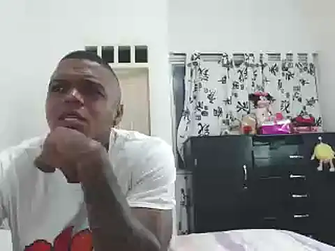 Snapshot of hot_and_naughty_latin chatting on January 21, 2025, 10:19 am hot and naughty latin online show from January 21, 2025, 10:19 am