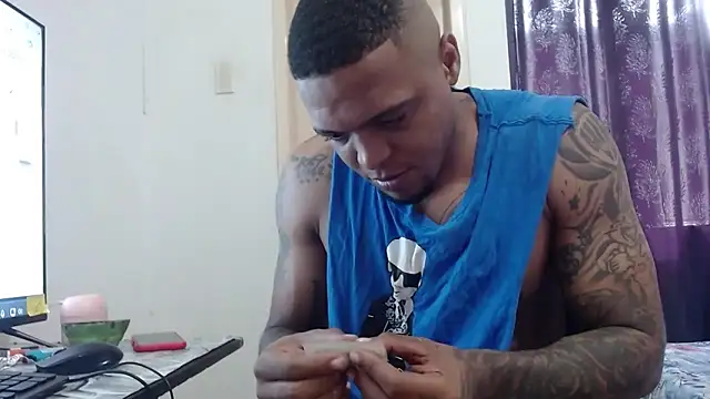 Snapshot of hot_and_naughty_latin chatting on November 27, 2025, 5:26 pm hot and naughty latin online show from November 27, 2025, 5:26 pm