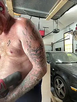 WhiteChocalate 69 online show from July 8, 2026, 7:40 pm