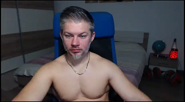RobbyShawz online show from December 12, 2024, 5:31 am