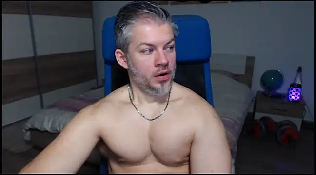 RobbyShawz online show from December 17, 2024, 5:29 am