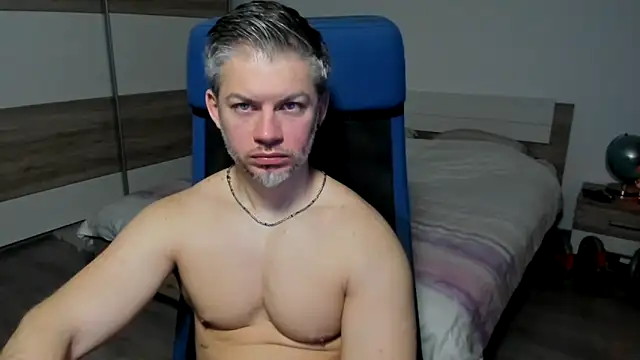 RobbyShawz online show from February 6, 2025, 5:35 am