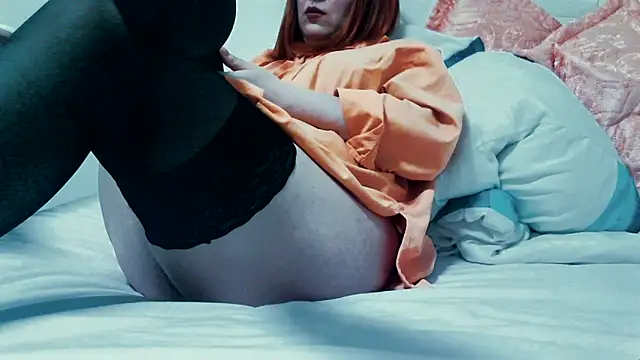 MashaYeah777 online show from December 14, 2025, 5:29 pm