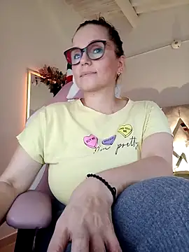 MariaPau 83 online show from December 25, 2024, 8:39 pm