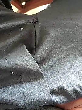 encantajpdo online show from October 6, 2025, 6:27 pm