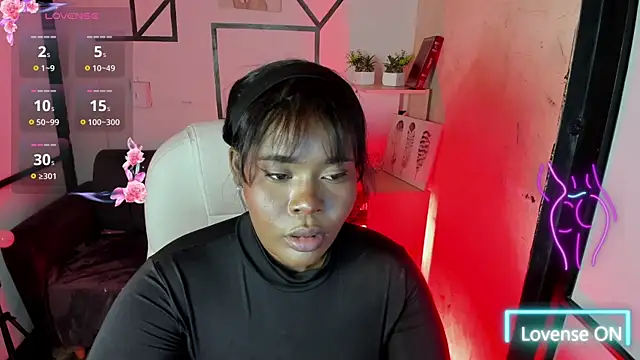 Snapshot of Rianamanson chatting on March 18, 2025, 1:20 pm Rianamanson online show from March 18, 2025, 1:20 pm