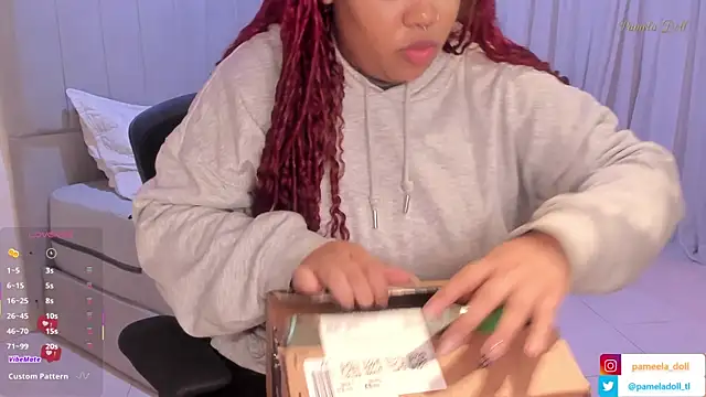 pamela doll3 online show from March 4, 2025, 4:17 am