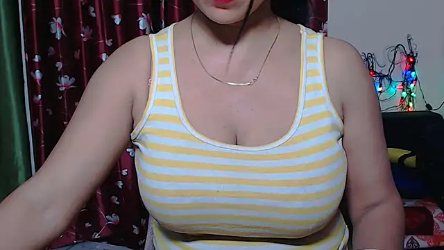 Naiaa-mylove online show from March 31, 2026, 10:04 am