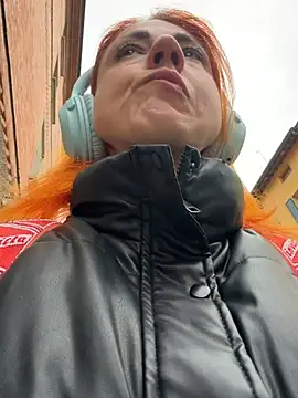Snapshot of Nikky_Divine chatting on March 29, 2026, 8:25 am Nikky Divine online show from March 29, 2026, 8:25 am