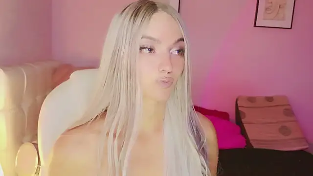 EvaEvangeline online show from November 3, 2025, 1:51 am