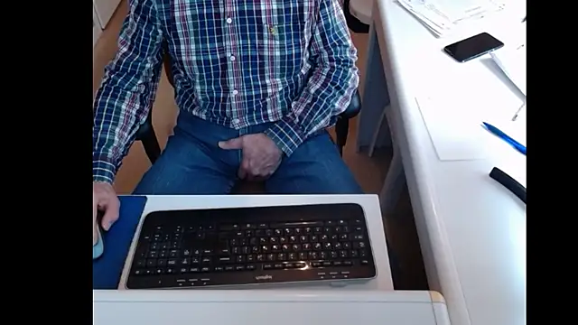 Snapshot of dutchpornking chatting on January 27, 2025, 1:19 pm dutchpornking online show from January 27, 2025, 1:19 pm