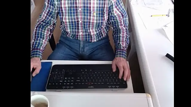 Snapshot of dutchpornking chatting on January 29, 2025, 8:51 am dutchpornking online show from January 29, 2025, 8:51 am