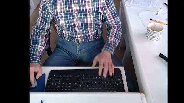 Snapshot of dutchpornking chatting on January 30, 2025, 8:01 am dutchpornking online show from January 30, 2025, 8:01 am