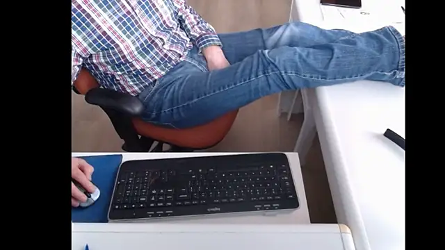 Snapshot of dutchpornking chatting on January 30, 2025, 1:21 pm dutchpornking online show from January 30, 2025, 1:21 pm