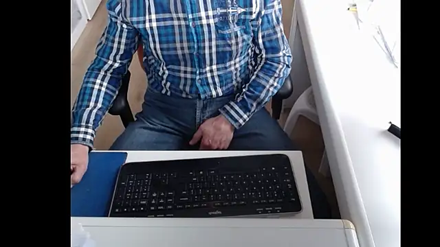Snapshot of dutchpornking chatting on February 4, 2025, 11:49 am dutchpornking online show from February 4, 2025, 11:49 am