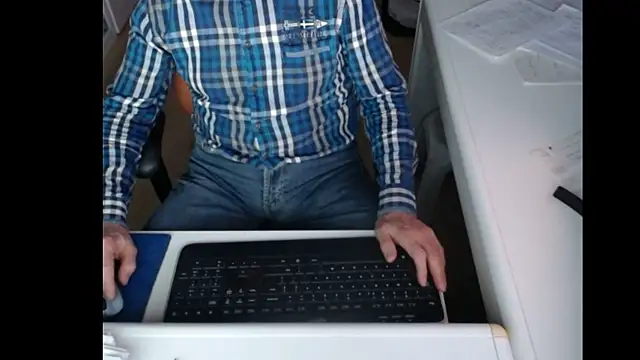 Snapshot of dutchpornking chatting on February 6, 2025, 4:58 pm dutchpornking online show from February 6, 2025, 4:58 pm