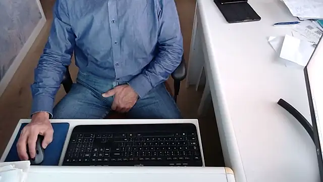 Snapshot of dutchpornking chatting on October 4, 2025, 7:06 am dutchpornking online show from October 4, 2025, 7:06 am