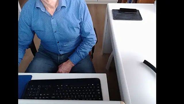 Snapshot of dutchpornking chatting on October 11, 2025, 7:18 am dutchpornking online show from October 11, 2025, 7:18 am