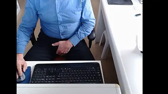 Snapshot of dutchpornking chatting on February 21, 2026, 8:15 am dutchpornking online show from February 21, 2026, 8:15 am