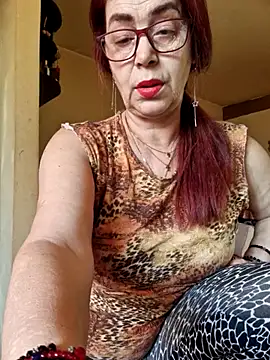 Chriss Tinaa online show from May 6, 2026, 4:30 am