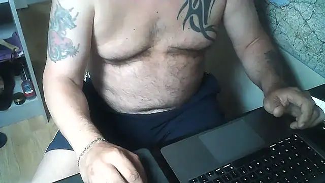 Snapshot of DUDURA@xh chatting on September 9, 2025, 6:24 am DUDURAxh online show from September 9, 2025, 6:24 am
