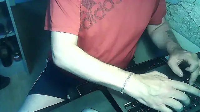 DUDURAxh online show from November 30, 2025, 3:16 pm