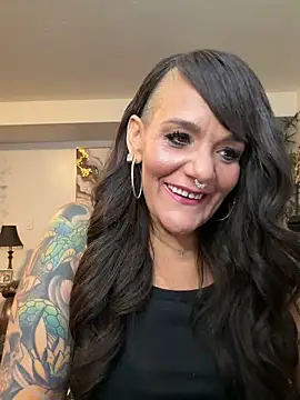 Snapshot of Xoxobigbooty chatting on November 13, 2025, 12:26 pm Xoxobigbooty online show from November 13, 2025, 12:26 pm