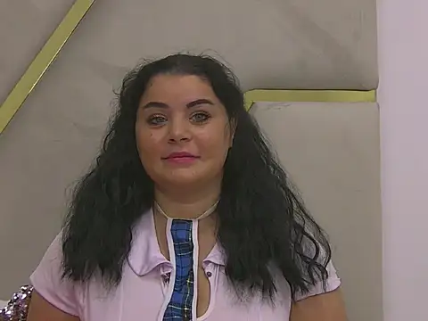 BustyMadison online show from October 9, 2025, 6:11 am