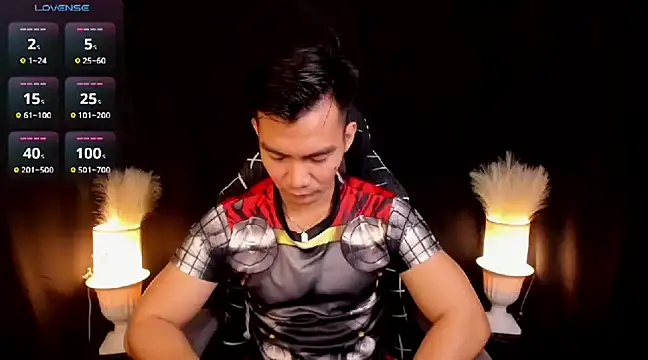 Snapshot of 000batman000 chatting on February 26, 2025, 1:43 am 000batman000 online show from February 26, 2025, 1:43 am