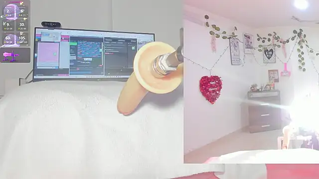 sofi velez online show from November 24, 2025, 5:01 pm