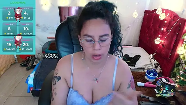 Snapshot of elektra_32 chatting on December 27, 2024, 4:36 am elektra 32 online show from December 27, 2024, 4:36 am