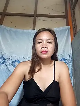 Snapshot of candy_baby1200 chatting on February 15, 2026, 1:35 am candy baby1200 online show from February 15, 2026, 1:35 am